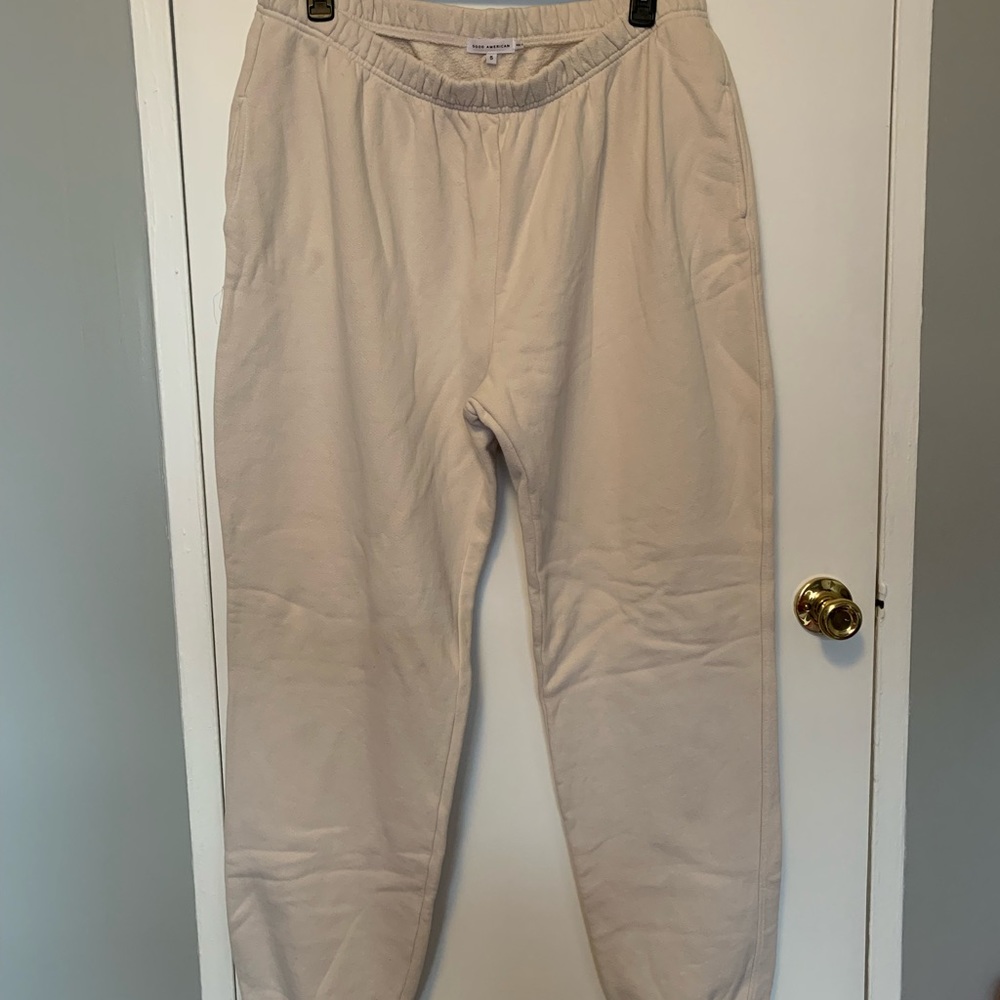 NWOT Good American Beige Joggers